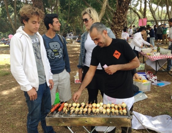 Vegan Future Grilling Vegetables at Israel's 65th Birthday Celebration in Tel Aviv (taken by Paul Goldman of NBC News)