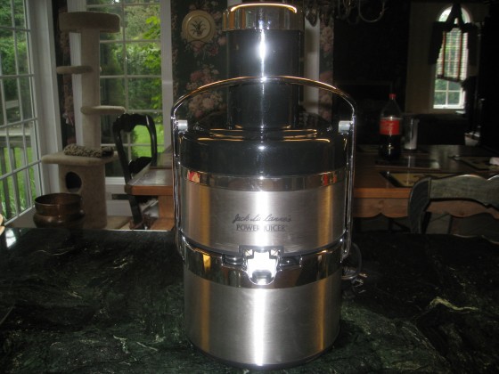 Power Juicer And Two Simple Juice Recipes