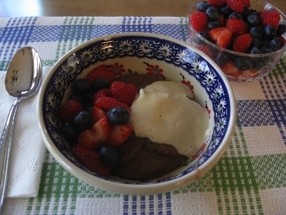 Teff Porridge With Cashew Cream And Mixed Berries