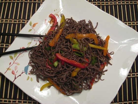 Organic Black Bean Pasta With Peppers