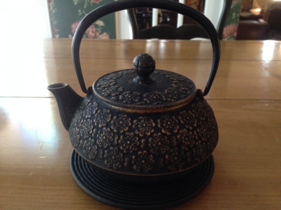 Tetsubin Teapot With Cherry Blossoms